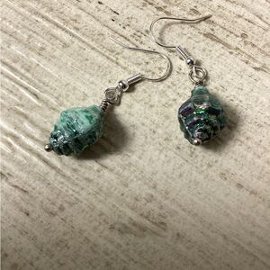Boutique: Artisan Green Shell Drop Earrings